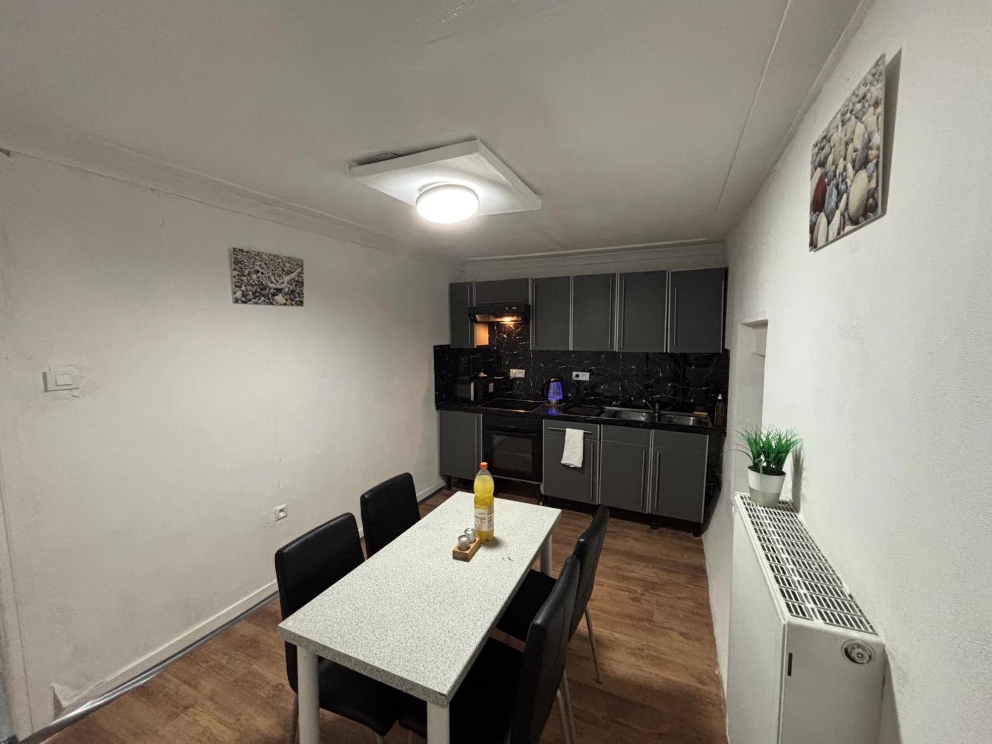 Cozy&Calm Room With Ensuite Heers Exterior foto